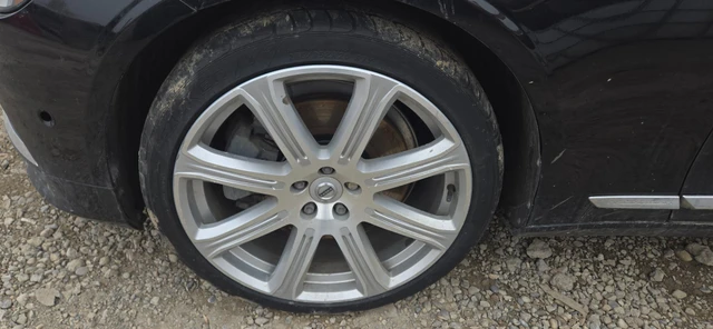 255/35/20 - Cinturato Tires + Wheel All Season - 2019 Volvo S90, dovoz Kanada — foto 3 z 5
