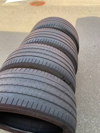 sada 285/35/22 and 315/30/22 Pirelli Pzero NO 50/60% tread, dovoz Kanada — foto 4 z 5