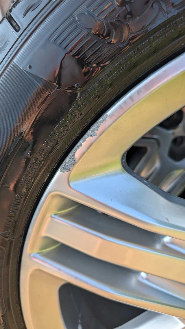 GMC 20" OE wheels, dovoz Kanada — foto 5 z 5