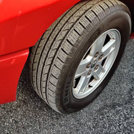 2006 Dodge Durango Limited, HEMI 5.7L, 4WD, LEATHER, 3rdRow, AC, 140k, dovoz USA — foto 11 z 12