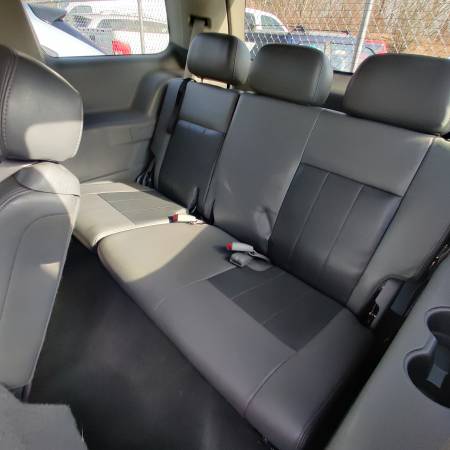2006 Dodge Durango Limited, HEMI 5.7L, 4WD, LEATHER, 3rdRow, AC, 140k, dovoz USA — foto 5 z 12