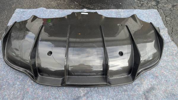 Vorsteiner Volta karbon Aero Kit - Tesla Model 3 2017-2023, bílá, dovoz USA — foto 3 z 12