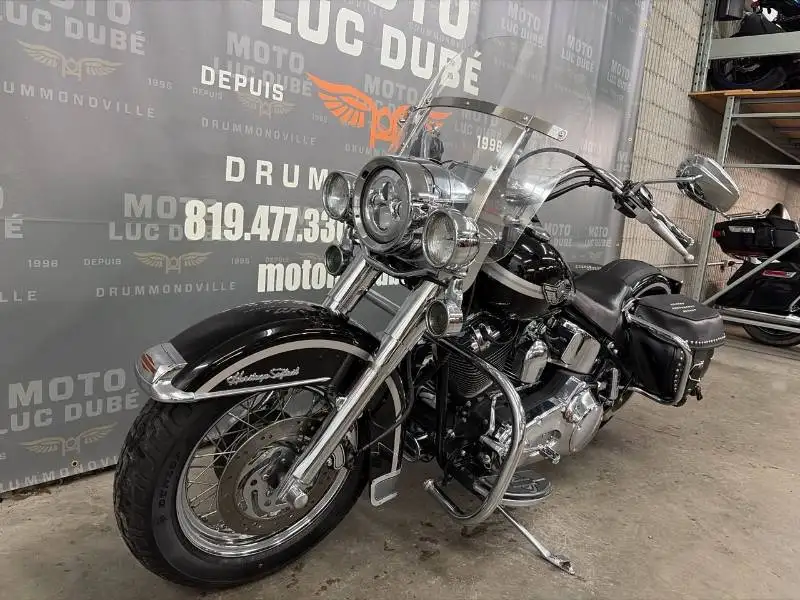 2003 Harley-Davidson FL, 77 082 km, dovoz Kanada — foto 8 z 12