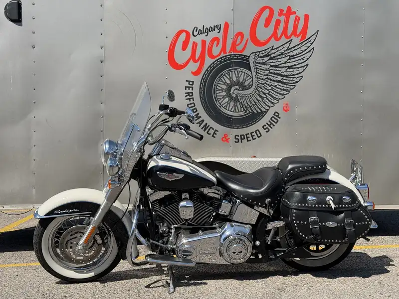 2013 Harley-Davidson Unspecified, 47 000 km, dovoz Kanada — foto 2 z 8