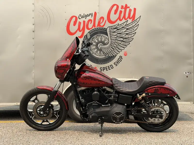 2012 Harley-Davidson Unspecified, 33 000 km, dovoz Kanada — foto 2 z 9