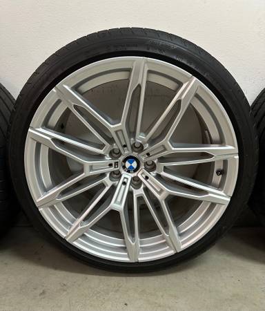 OE BMW ///M2 G87 Wheels & Yokohama Sport Tires and extras, dovoz USA — foto 6 z 12