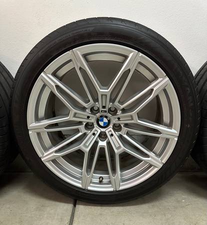 OE BMW ///M2 G87 Wheels & Yokohama Sport Tires and extras, dovoz USA — foto 7 z 12