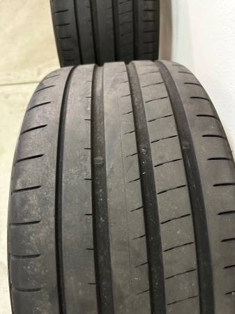 OE BMW ///M2 G87 Wheels & Yokohama Sport Tires and extras, dovoz USA — foto 9 z 12
