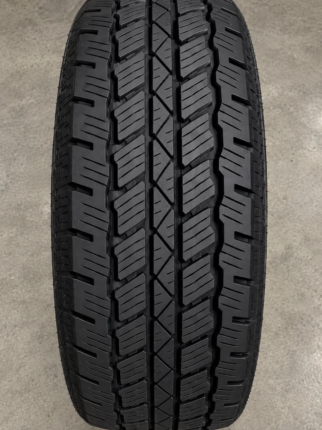 Bridgestone Dueler A/T 255/75/R17 Tires with Ford Bronco wheels, dovoz Kanada — foto 4 z 4