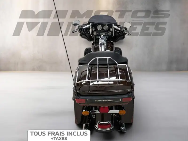 2011 Harley-Davidson Electra Glide, 138 535 km, dovoz Kanada — foto 9 z 12