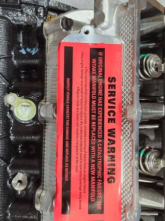 Brand nový 5.7L V8 Hemi Long Block Engine OE Mopar 68409309AA NON-MDS, dovoz USA — foto 7 z 12