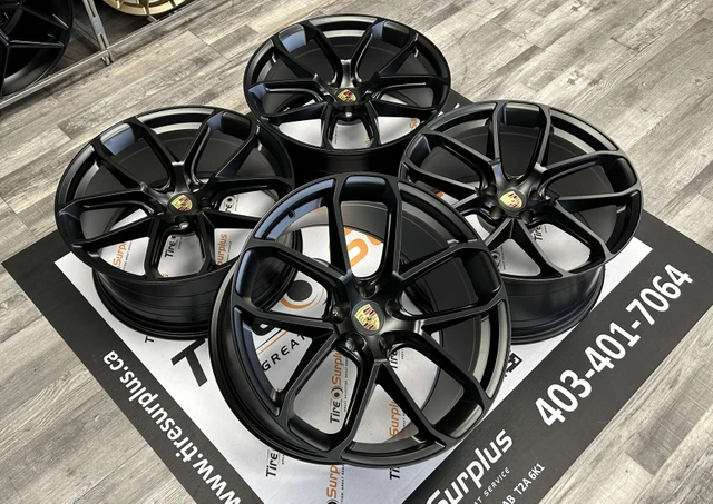 20" Porsche P11 Satin Black Staggered Rims 5x112 - Porsche Macan, černá, dovoz Kanada — foto 4 z 5