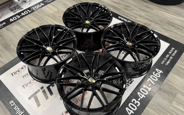 20" Porsche P12 Gloss Black Wheels 5x112 - Porsche Macan, černá, dovoz Kanada — foto 3 z 5