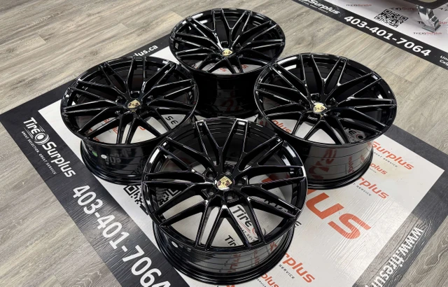 20" Porsche P12 Gloss Black Wheels 5x112 - Porsche Macan, černá, dovoz Kanada — foto 5 z 5