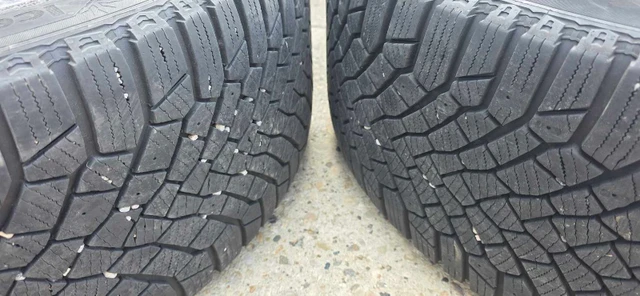 Ford Edge Sport 265/40R22, dovoz Kanada — foto 4 z 5