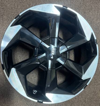 2025 KIA Sorento wheels Alloy, dovoz USA — foto 2 z 2