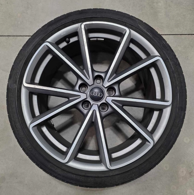 Audi A4 RS 19 inch wheels, dovoz Kanada — foto 2 z 5