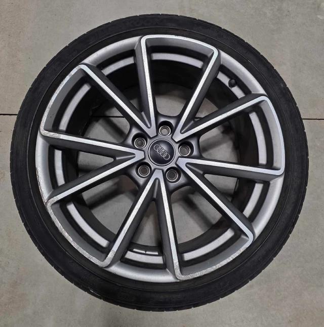 Audi A4 RS 19 inch wheels, dovoz Kanada — foto 4 z 5