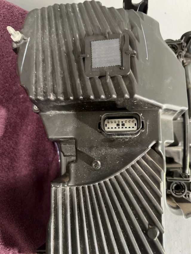 drivers side světlomet 2019 F150 LED, OE, červená, dovoz Kanada — foto 5 z 5