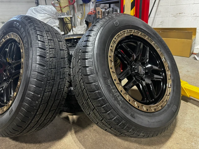 2003–2026 F-150/Expedition/Navigator 20” Bronze Rims and Tires, dovoz Kanada — foto 5 z 5