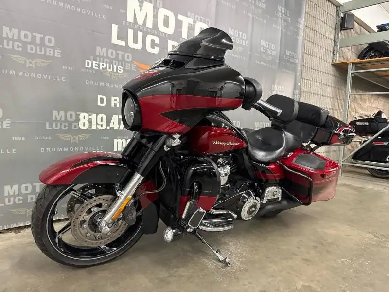 2017 Harley-Davidson Unspecified, 98 926 km, dovoz Kanada — foto 7 z 12