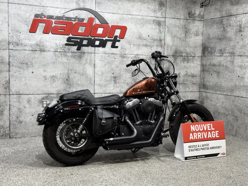 2014 Harley-Davidson Unspecified, 8 200 km, dovoz Kanada — foto 3 z 3