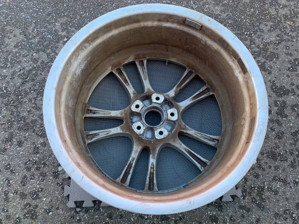 1 X Genuine OEM 21X10 Porsche Cayenne GTS wheel 7L5.601.025.T, dovoz Kanada — foto 3 z 5