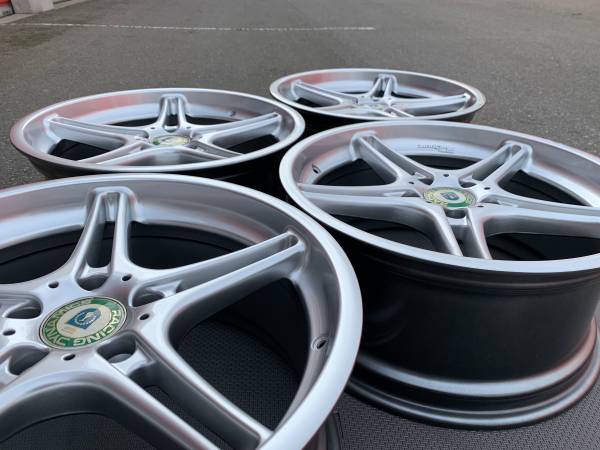 Ultra Rare - Brand nový BMW Genuine Rd2 Racing Dynamics 19x8.5, dovoz Kanada — foto 2 z 5