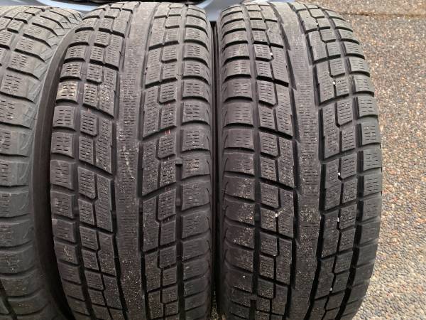 SET of OEM 18" HONDA ODYSSEY Yokohama Ice Guard winter PKGE, dovoz Kanada — foto 4 z 5