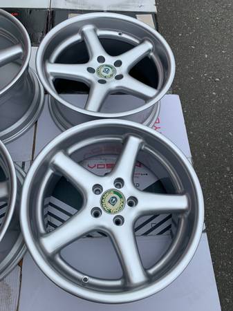 ULTRA RARE - BMW GENUINE Racing dynamics RD 19X8.5/9.5 as nový, dovoz Kanada — foto 5 z 5