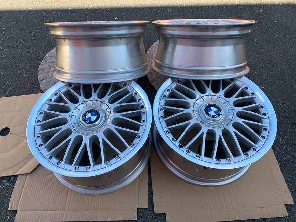 sada 2PC BBS 18X8.5 ET50 Genuine BMW style 101M rims exc cond, dovoz Kanada — foto 5 z 5