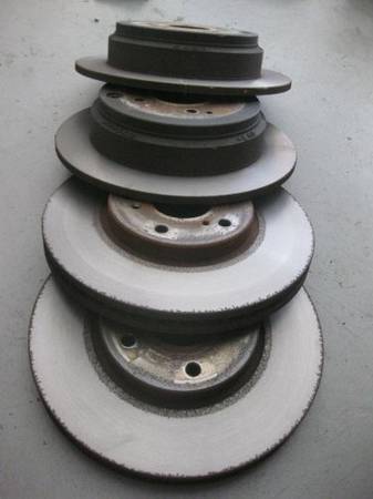 OEM Honda Odyssey 2002-2004 front and rear brake rotors, dovoz Kanada — foto 2 z 5
