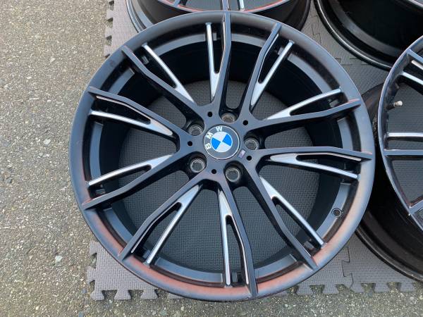 sada 20X8/8.5 BMW Forged Style 624M rims in good použitý cond, dovoz Kanada — foto 3 z 5