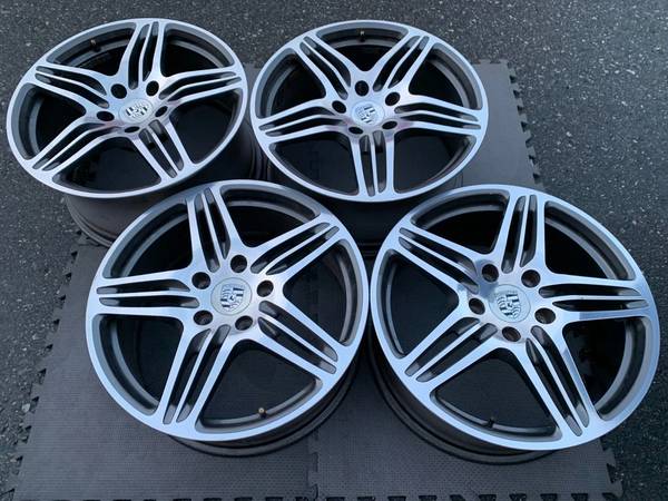 sada OE FORGED 19X8/9.5 Porsche Boxster/Cayman rims exc cond, dovoz Kanada — foto 1 z 5 sada OE FORGED 19X8/9.5 Porsche Boxster/Cayman rims exc cond, dovoz Kanada — foto 1 z 5
