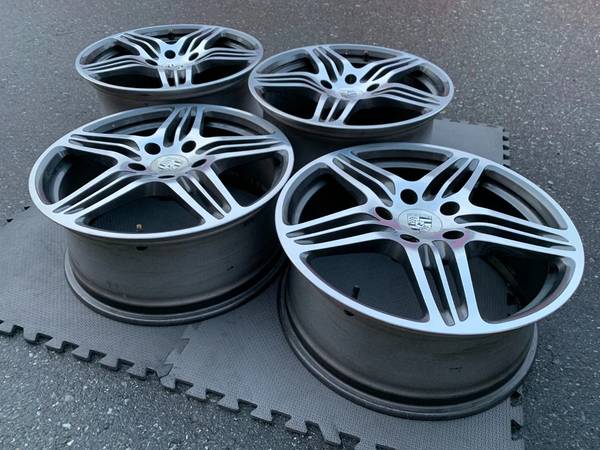 sada OE FORGED 19X8/9.5 Porsche Boxster/Cayman rims exc cond, dovoz Kanada — foto 5 z 5