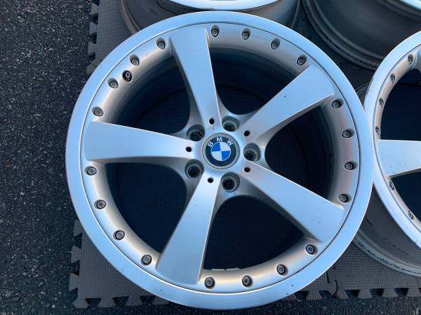 sada RARE 19" OE BMW E60 5 series 2 Piece rims style 179 rims, dovoz Kanada — foto 4 z 5