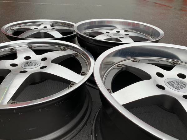 Set of NICE AfterMarket 20" Porsche Lenso Renn Sport rims L New, dovoz Kanada — foto 3 z 5