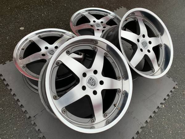Set of NICE AfterMarket 20" Porsche Lenso Renn Sport rims L New, dovoz Kanada — foto 4 z 5