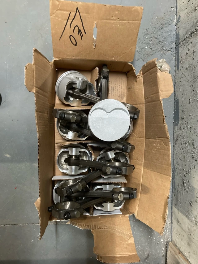 kompletní motor short block, dovoz Kanada — foto 2 z 5