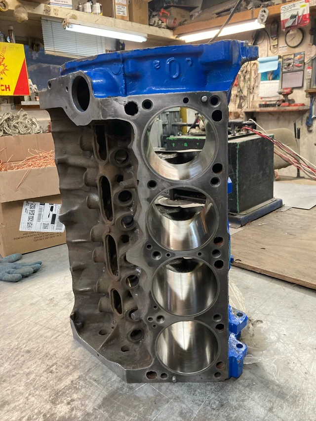 kompletní motor short block, dovoz Kanada — foto 5 z 5
