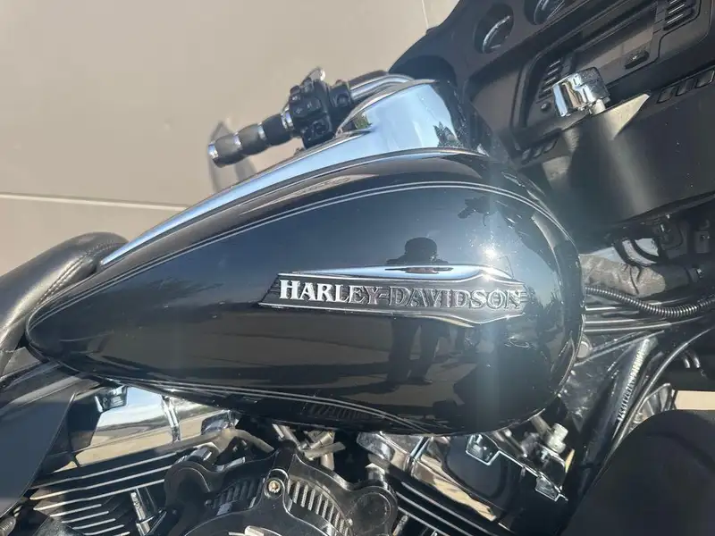 2014 Harley-Davidson Unspecified, černá, 61 052 km, dovoz Kanada — foto 5 z 12