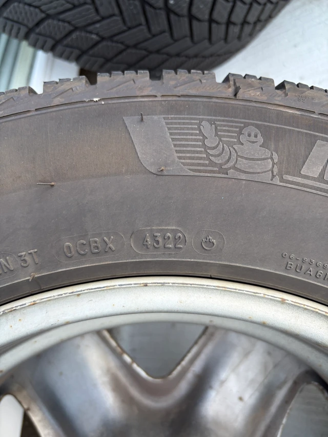 2017–2026 Mazda CX-5 OE Winter Tire Package (Michelin X, dovoz Kanada — foto 4 z 5