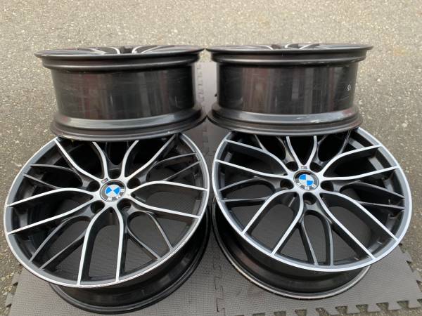 sada 20X8/8.5 BMW Forged Style 405M rims in good použitý cond, dovoz Kanada — foto 3 z 5