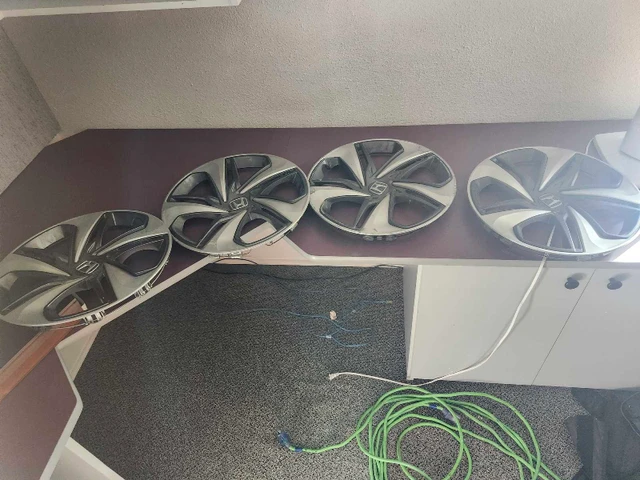 p215 55 r16 rims and tires, dovoz Kanada — foto 2 z 5