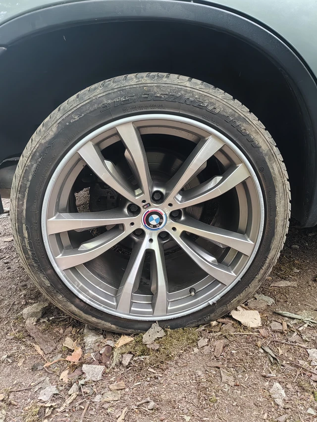 BMW Style 469M 20" Wheels - Need to sell ASAP, dovoz Kanada — foto 2 z 5