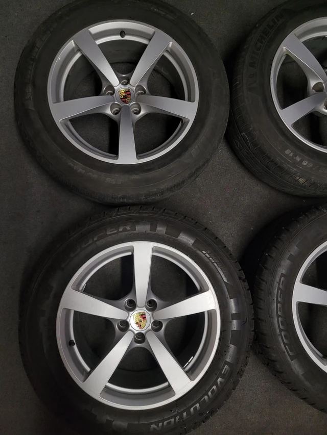 18" Porsche Macan S Wheels - 5x112, dovoz Kanada — foto 2 z 5