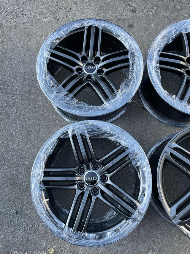 19" Audi S4 OE Wheels Gunmetal - 5x112, dovoz Kanada — foto 4 z 5