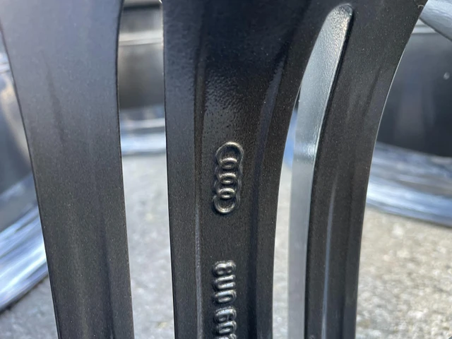 19" Audi S4 OE Wheels Gunmetal - 5x112, dovoz Kanada — foto 5 z 5
