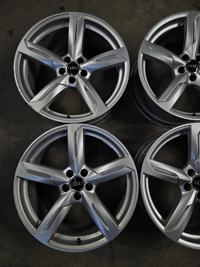 20" Audi Q5 S-Line OE Wheels by Ronal - 5x112, dovoz Kanada — foto 2 z 5