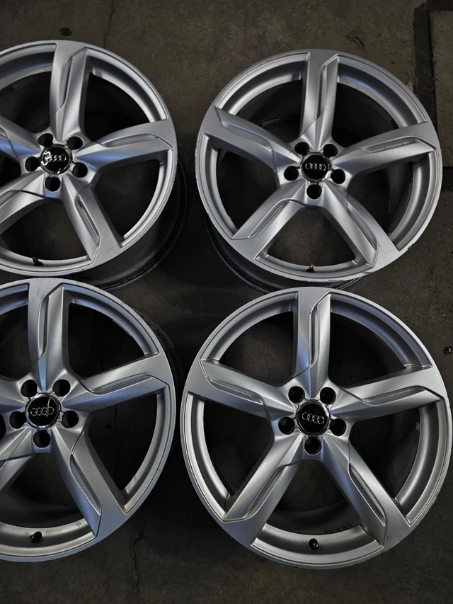 20" Audi Q5 S-Line OE Wheels by Ronal - 5x112, dovoz Kanada — foto 3 z 5